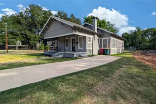 300 W Moore St, Sherman, TX 75090 - Photo 3