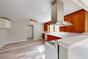 300 W Moore St, Sherman, TX 75090 - Photo 11