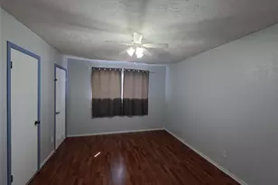 21 W Townhouse Ln, Grand Prairie, TX 75052 - Photo 21
