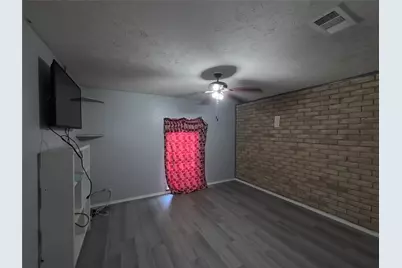 21 W Townhouse Lane #33, Grand Prairie, TX 75052 - Photo 17
