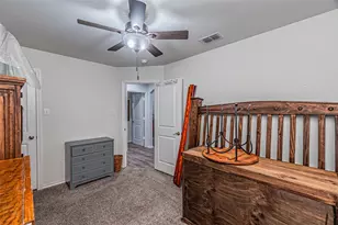 1032 Deer Valley Dr, Weatherford, TX 76087 - Photo 11