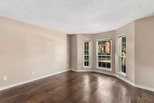 2708 Laurel Hill Dr, Flower Mound, TX 75028 - Photo 5