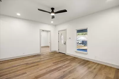1022 W Green Street, Stephenville, TX 76401 - Photo 9