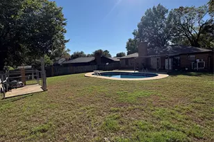 460 34th St, Paris, TX 75460 - Photo 5