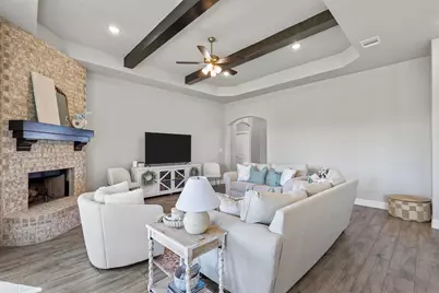 2071 Sunset Ridge Drive, Weatherford, TX 76087 - Photo 9