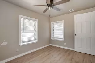 913 Jameson St, Weatherford, TX 76086 - Photo 27