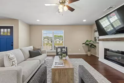 8106 Woodside Road, Rowlett, TX 75088 - Photo 3