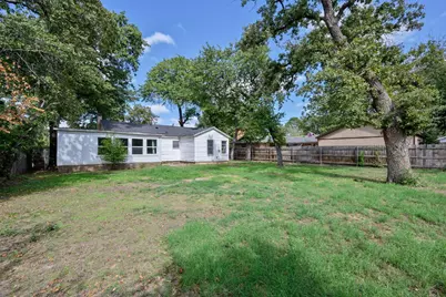 4833 Black Oak Lane, River Oaks, TX 76114 - Photo 21