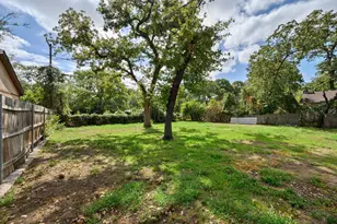 4833 Black Oak Ln, River Oaks, TX 76114 - Photo 23