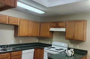 9290 Crimnson Ct, Dallas, TX 75217 - Photo 9