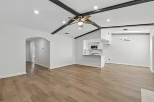 14237 Shoredale Ln, Farmers Branch, TX 75234 - Photo 5