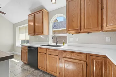 607 Grimsworth Court, Allen, TX 75002 - Photo 13