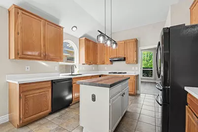 607 Grimsworth Court, Allen, TX 75002 - Photo 15