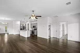 1915 Seminole Dr, Cleburne, TX 76033 - Photo 11