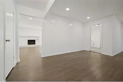 10435 Cromwell Drive, Dallas, TX 75229 - Photo 5