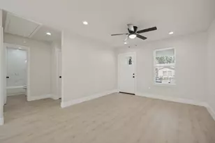 2711 Springdale St, Dallas, TX 75210 - Photo 11