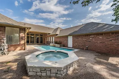 6010 Millwood Drive, Arlington, TX 76016 - Photo 35