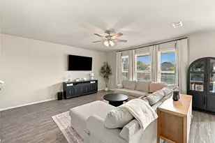 7700 Gangway Dr, Fort Worth, TX 76179 - Photo 13