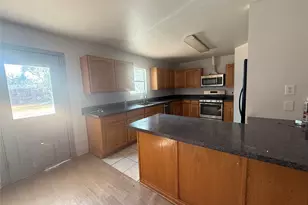 1800 Cottonwood Rd, Carrollton, TX 75006 - Photo 9