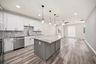1603 Mignon Dr, Arlington, TX 76010 - Photo 3