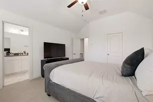 2725 Starburst Dr, Little Elm, TX 75068 - Photo 17