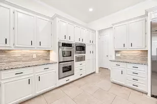 4612 Saxon Dr, Plano, TX 75093 - Photo 11