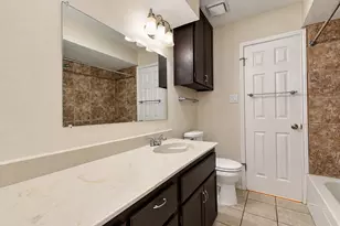 1710 Magnolia Ln, Euless, TX 76039 - Photo 11