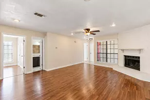 1710 Magnolia Ln, Euless, TX 76039 - Photo 3