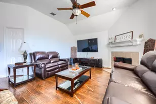 5402 Onset Bay Dr, Rowlett, TX 75089 - Photo 9