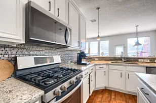 5402 Onset Bay Dr, Rowlett, TX 75089 - Photo 5
