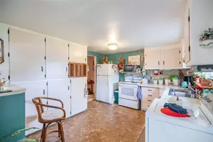 245 Concho St, Tye, TX 79563 - Photo 11