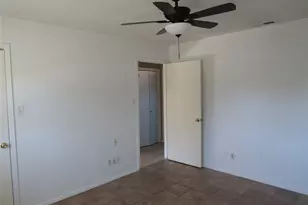 2500 Bowling Green St, Denton, TX 76201 - Photo 3