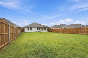 308 Winchester Ln, Sherman, TX 75092 - Photo 3