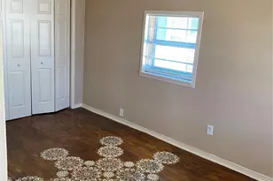 1910 N Travis St, Sherman, TX 75092 - Photo 17