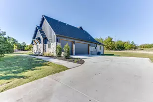 4990 Veal Station Rd, Weatherford, TX 76085 - Photo 37
