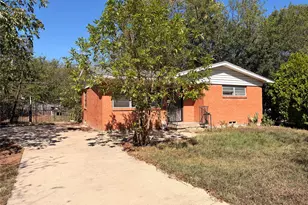 8109 Burroaks Dr, Dallas, TX 75217 - Photo 1