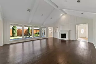 16353 Lauder Ln, Dallas, TX 75248 - Photo 29