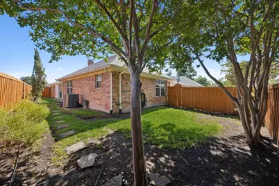 16353 Lauder Lane, Dallas, TX 75248 - Photo 11