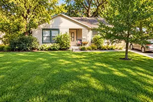 1025 Denton St, Denton, TX 76201 - Photo 1