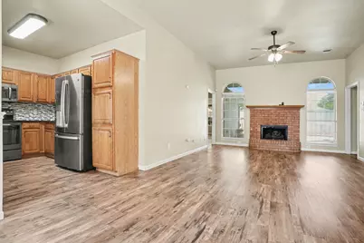 307 Modene Avenue, Waxahachie, TX 75165 - Photo 9