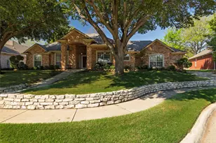 5593 Greenview Ct, North Richland Hills, TX 76148 - Photo 3