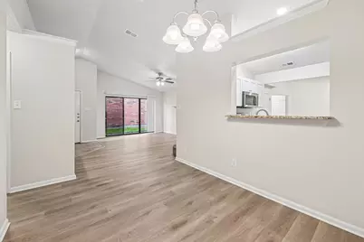 4213 Phoenix Drive, Carrollton, TX 75010 - Photo 11