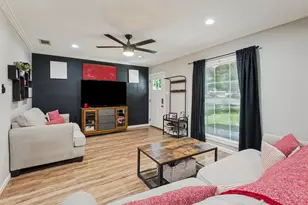 112 Ave B, Seagoville, TX 75159 - Photo 7