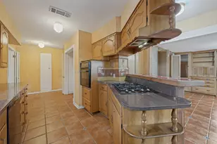 707 N Oak Cliff Blvd, Dallas, TX 75208 - Photo 13