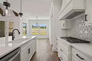 104 Oak Mdw Ln, Weatherford, TX 76085 - Photo 15