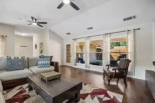 1501 Schumac Ln, Bedford, TX 76022 - Photo 7