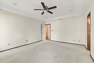 212 Heneretta Dr, Hurst, TX 76054 - Photo 11