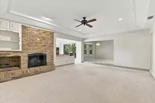 212 Heneretta Dr, Hurst, TX 76054 - Photo 3