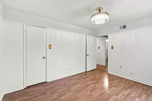 4845 Cedar Springs Rd, Dallas, TX 75219 - Photo 11