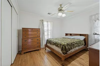 9307 Leaside Drive, Dallas, TX 75238 - Photo 17